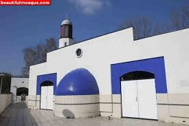 De moskee in kwestie